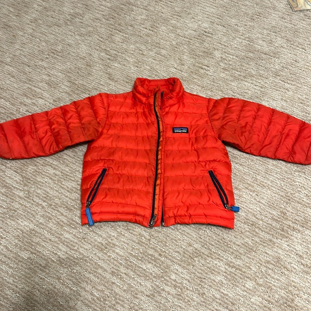 PATAGONIA PUFFER SIZE 2T